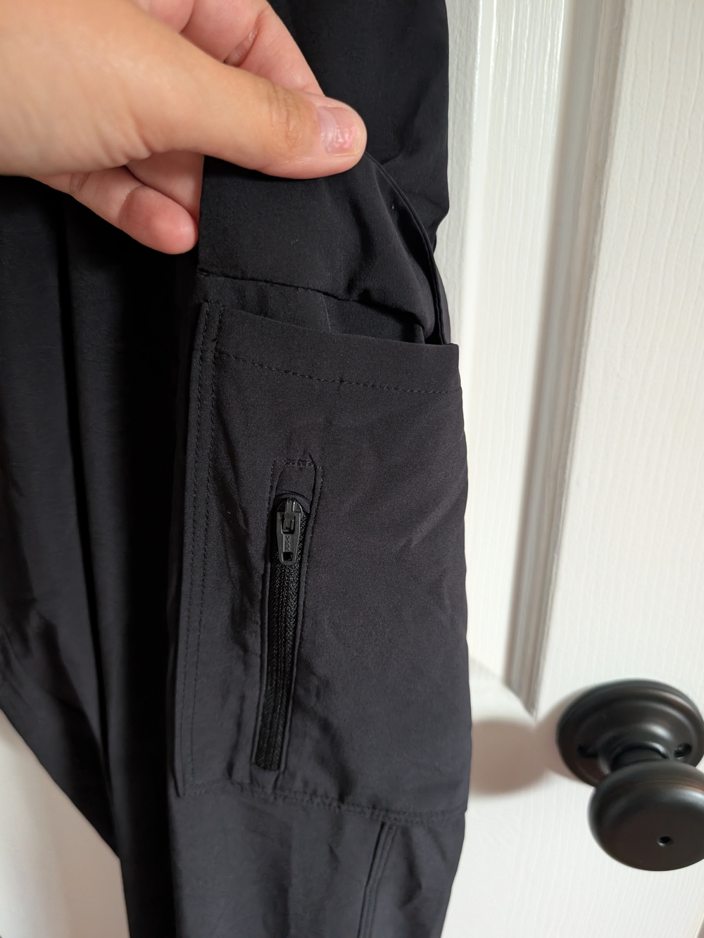 all in motion Women's Black Cargo Joggers Drawstring Waist Size 1X - Picture 4 of 8